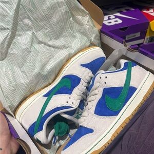 Nike SB Dunk Low Pro